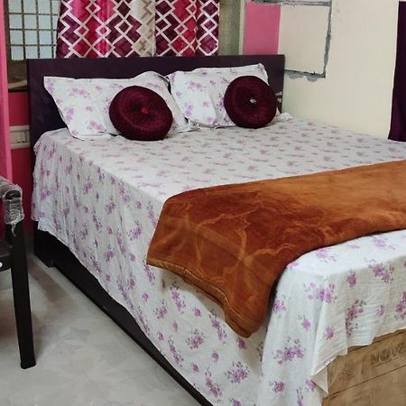 Lohit Homestay Хампи Экстерьер фото